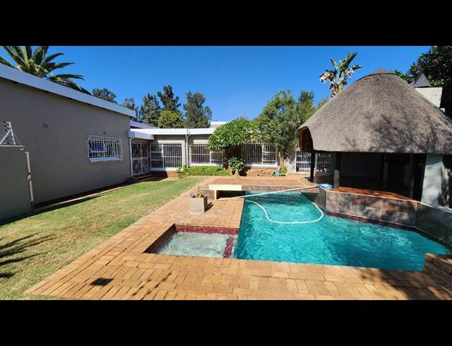 4 BEDROOM HOUSE FOR SALE IN RANDHART